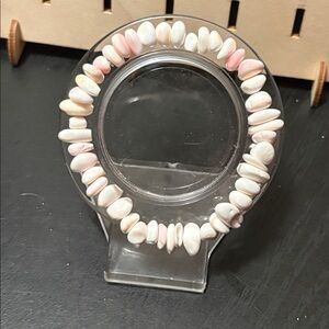 Handcrafted white puka shell beaded bracelet